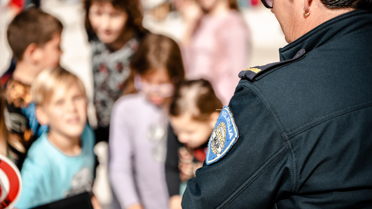 Poljana puna djece: Voze električne romobile i bicikle, uče o sigurnosti u prometu