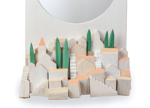 Ivan je počeo raditi s drvetom uz starijeg brata stolara, a u petak izlaže u Betini