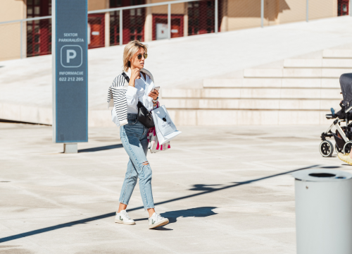 Fotografija 2 - Trendi dame iz đira po gradu dat će vam ideje kako se odjenuti za prvi val zahlađenja!