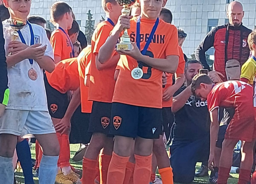 Fotografija 7 - Mladi nogometaši Šibenika (godište 2012.) osvojili turnir u Zadru, u finalu rutinski protiv Hajduka