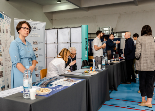 Fotografija 3 - Održan je Sajam poslodavaca u Industrijsko-obrtničkoj školi Šibenik!