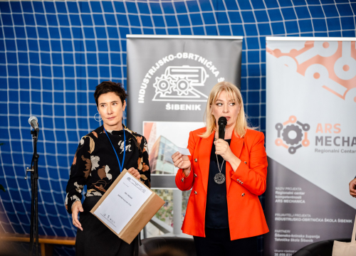 Fotografija 5 - Održan je Sajam poslodavaca u Industrijsko-obrtničkoj školi Šibenik!