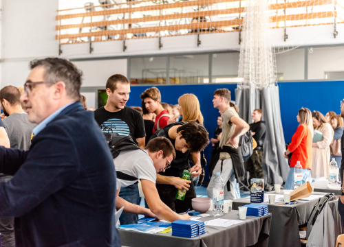 Fotografija 15 - Održan je Sajam poslodavaca u Industrijsko-obrtničkoj školi Šibenik!