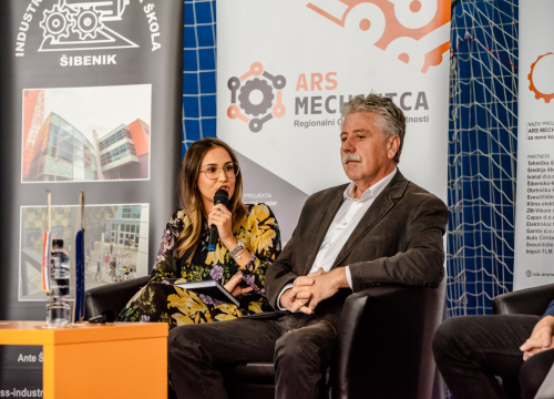 Fotografija 23 - Održan je Sajam poslodavaca u Industrijsko-obrtničkoj školi Šibenik!