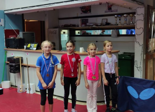 Mali stolnotenisači STK Lučice pomeli konkurenciju u Šibeniku