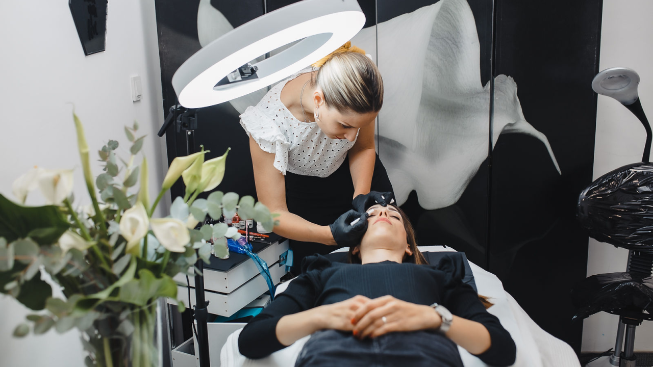 Iskoristite popust na trajnu šminku kod izvrsne kozmetičarke Jelene Radak!