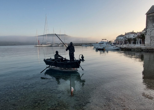 Fotografija 5 - Primošten dobio novu atrakciju: Spomenik s dva ribara u barci