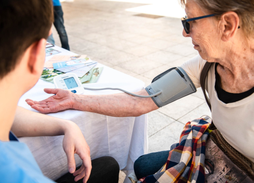 U petak na Poljani u Drnišu izmjerite krvni tlak i razinu šećera u krvi