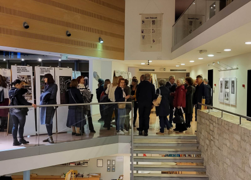 U šibenskoj knjižnici otvorena međunarodna izložba 'Lovely Old Town' u sjećanje na Milivoja Zenića