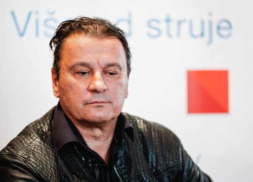 Fotografija 4 - Halatafl u kazalište donosi nezrelu i korumpiranu stvarnost hrvatske demokracije