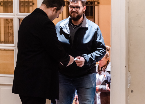 Fotografija 5 - Održana premijera 'Halafatla': Predstava Borisa Svrtana okupila šibenske zaljubljenike u teatar