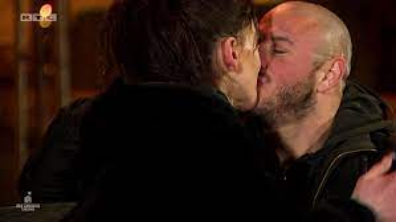 Prvi poljubac u novom showu 'Pet spojeva tjedno' pao između Matije i Klare