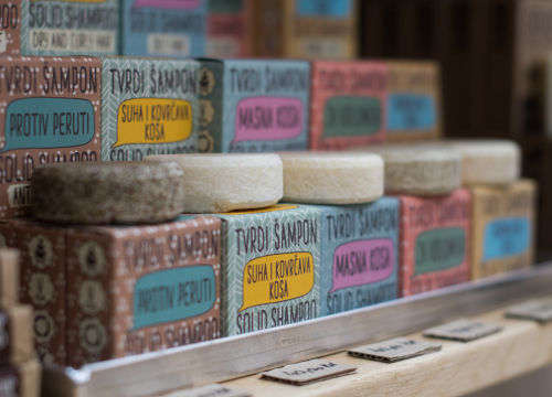 Fotografija 21 - Pronađite najbolje božićne poklone uz super akcije trgovine Lokal!