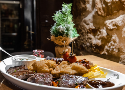 Fotografija 20 - Uživajte ovog adventa u slasnim zimskim delicijama konobe Brošćica!