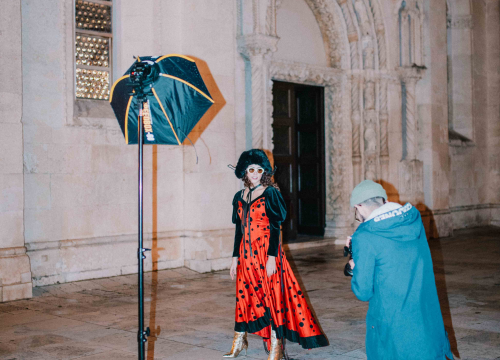 Fotografija 18 - Doček Nove godine sa svjetskom clubbing ikonom najavljen sjajnim streetstyle editorijalom