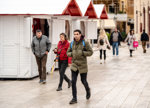 Fotografija 3 - Šibenčani iskoristili malo lijepog vremena i prošetali zanimljive modne kombinacije!