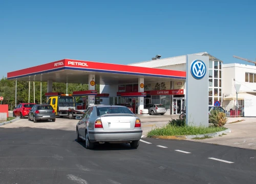 Petrol sprema tužbu Hrvatskoj: Zbog mjera Vlade u četvrtak zatvaraju benzinske