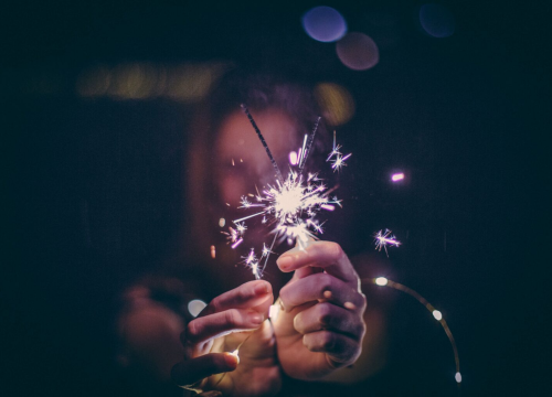 Tri horoskopska znaka imat će najviše sreće zadnjih dana u godini