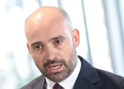 Ministru (ne)obnove se trese fotelja: 'Premijer krivo shvaćen, nije mislio na mene'