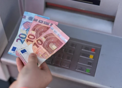 Računi, štednja, zamjena kune… Sve o uvođenju eura na jednom mjestu