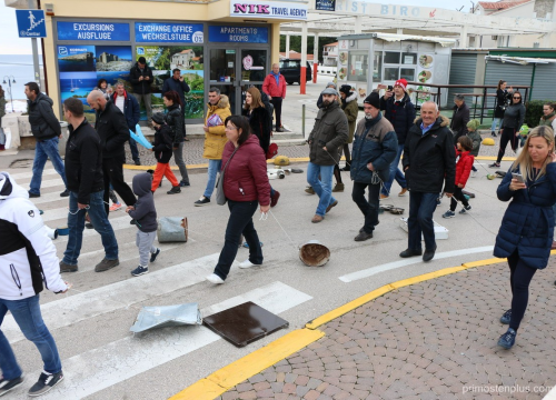 Primoštenci će i ove godine potezati staru godinu: 'Odvucimo sve ono loše što nam se dogodilo'