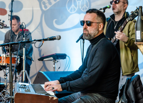 Fotografija 14 - Šibenčane prvog dana 2023. na Adventuri u Parkiću zabavljao bend Pavel