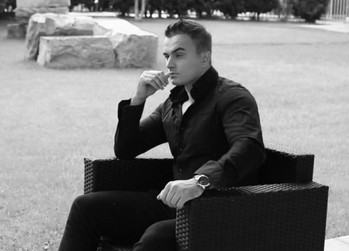 Ne propustite koncert Igora Cukrova u Nano's Grill&Baru!