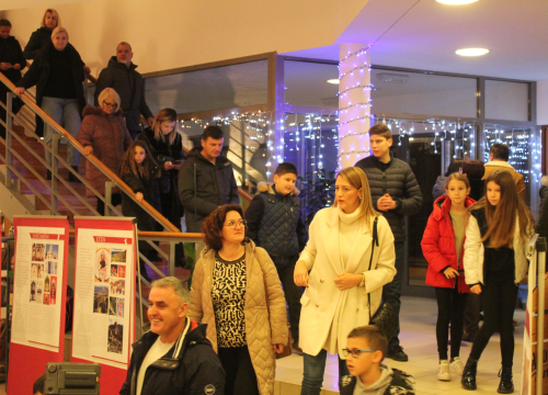 U Šibeniku otvorena međunarodna izložba Euharistijska čuda