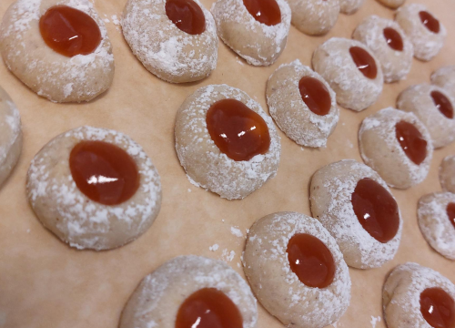 Fotografija 10 - Učiteljica Anita od malih nogu voli raditi kolače, a sada tu ljubav prenosi na učenike: 'Neki žele postati slastičari kad narastu'