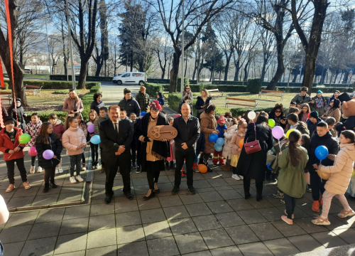 Maškare preuzele vlast u Kninu, ključevi grada kod njih do spaljivanja krnje