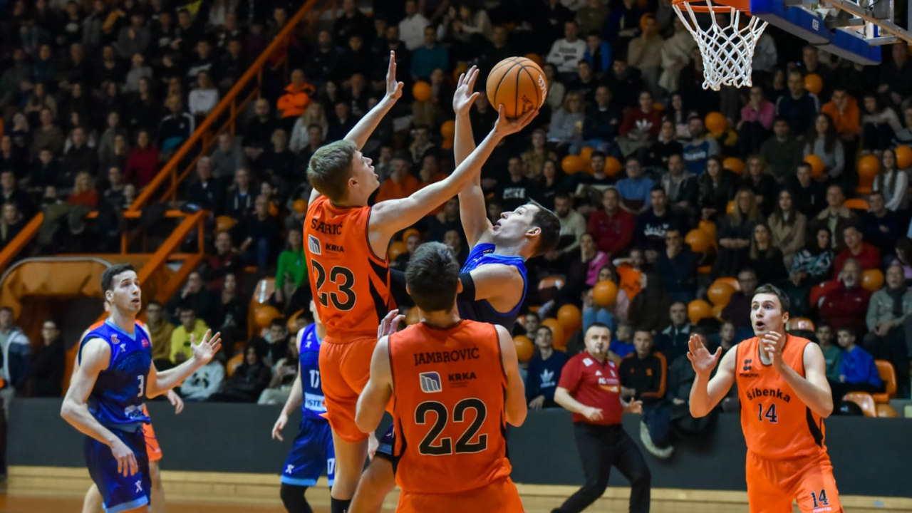 Vrhunska druga četvrtina Šibenke nedovoljna protiv uvjerljive Cibone