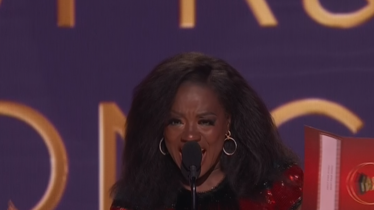 Viola Davis nakon Emmyja, Tonyja i Oscara osvojila i Grammy