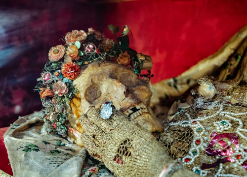 Fotografija 9 - Na Zlarinu se čuva tijelo sv. Fortunata: 'Kad nemoćni nisu mogli njemu u crkvu, on bi došao njima kući'