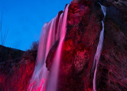Valentinovo na Krčiću: Ove godine omiljeni slap poprima romantične boje!