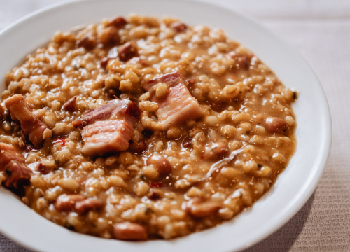 Fotografija 7 - Kultna Marenda ima novog vlasnika, ali ostaje duh starog Šibenika i miris težačkih jela!