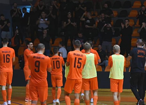 Murteru čudo protiv Torcide, Šibeniku 1983 protiv Dinama, Crnica uvjerljivo poražena