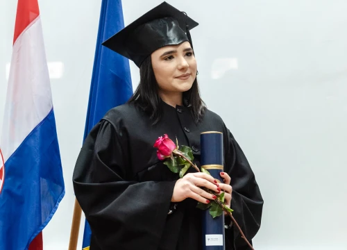 Fotografija 32 - Svečana promocija studenata VUŠ-a: 'Vi ste budućnost naše zemlje i ona će biti onakva kakvom je vi oblikujete'
