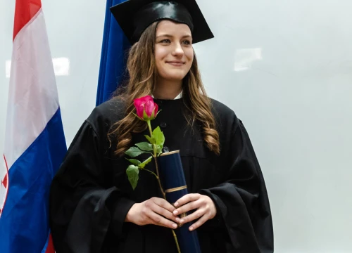 Fotografija 52 - Svečana promocija studenata VUŠ-a: 'Vi ste budućnost naše zemlje i ona će biti onakva kakvom je vi oblikujete'