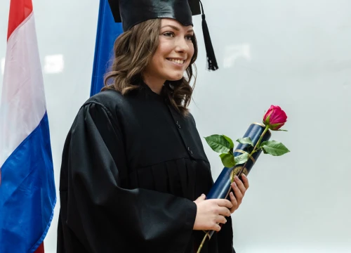 Fotografija 54 - Svečana promocija studenata VUŠ-a: 'Vi ste budućnost naše zemlje i ona će biti onakva kakvom je vi oblikujete'