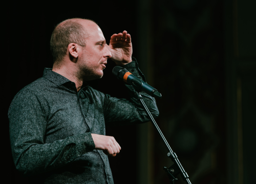 Fotografija 2 - Šibenčani plakali od smijeha uz Marka Dejanovića i fore o ‘braku, djeci i povremenom seksu’