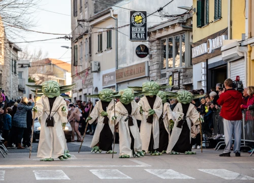 Fotografija 8 - Murterini molili za predbračnu čistoću, u kokošinjcu izbila pobuna, a Let 3 napravio spektakl