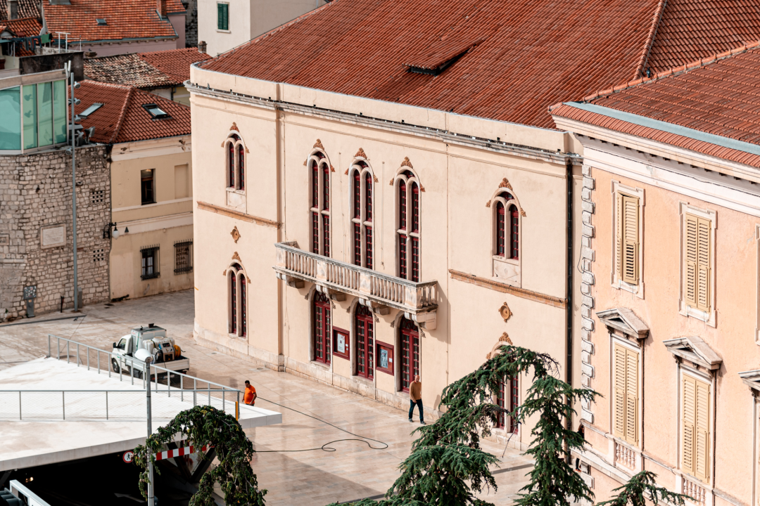 Ožujak u šibensko kazalište donosi zanimljiv program: Predstave za djecu, korizmeni koncert…