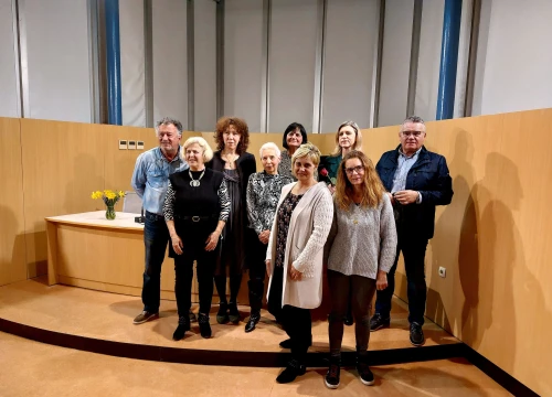 Fotografija 2 - Knjižnica Dan žena obilježila pjesničkom večeri za Vesnu Parun i izložbom 'Žena'