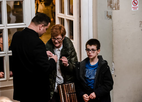 Fotografija 4 - Pogledajte tko je sve bio na premijeri 'Medengaja' u HNK Šibenik