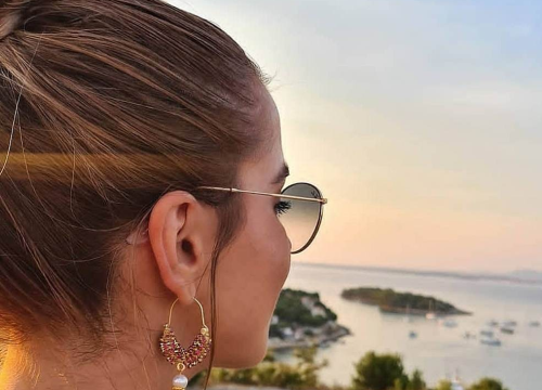 Fotografija 10 - Šibenčanka Antonela izrađuje poseban nakit: 'Cvijeće uvene, ovako vječno živi u ogrlici'