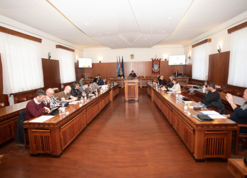 Gradonačelnik Knina : Grad nije u financijskim dubiozama