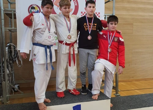 Fotografija 10 - KK Okit na međunarodnom turniru osvojio 11 medalja
