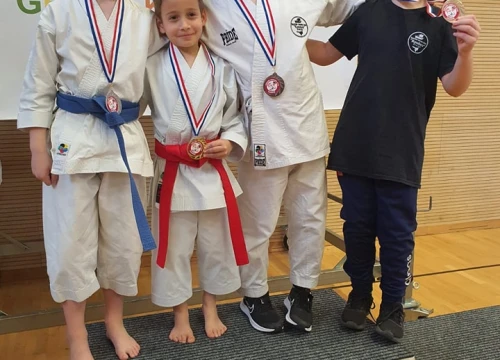 Fotografija 11 - KK Okit na međunarodnom turniru osvojio 11 medalja