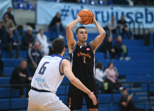 Utakmica Cibone i Šibenke jednosmjerna ulica od početka do kraja