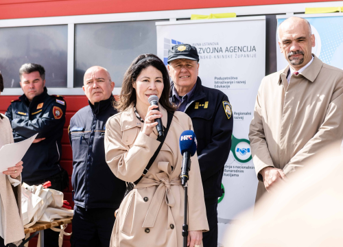 Fotografija 7 - U Vodicama predstavljeni rezultati projekta FIRESPILL: 'Kroz simulator plamenih udara u mjesec dana prošlo 220 vatrogasaca'